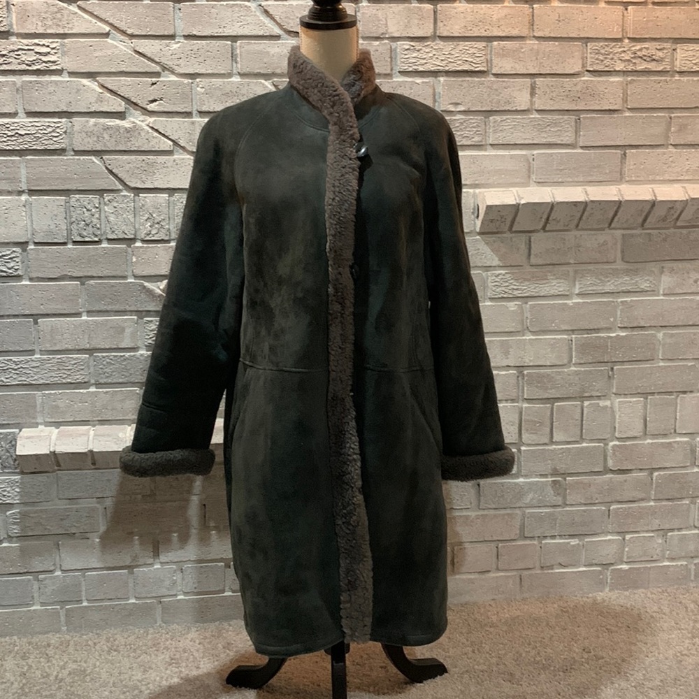 ❄️ Hide Society Genuine Shearing Coat Vintage Made in Canada - Picture 5 of 11